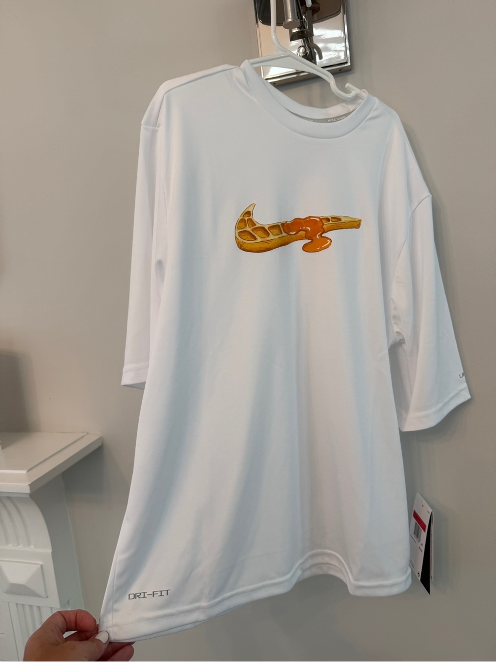 Nike White Dryfit tee with waffle 🧇 swish logo